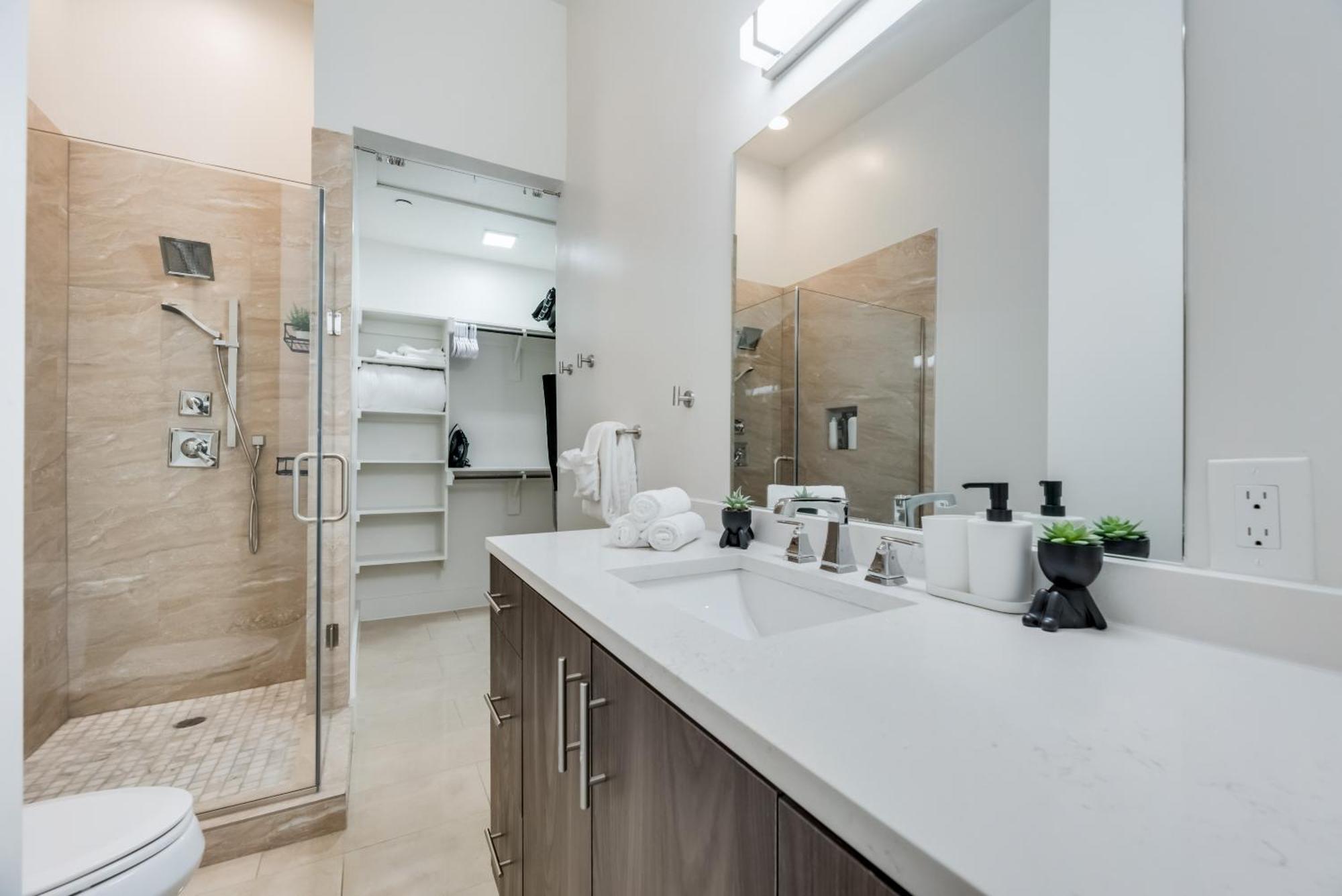 Contemporary 2Br I Gym I Parking I Workspace Dallas Luaran gambar